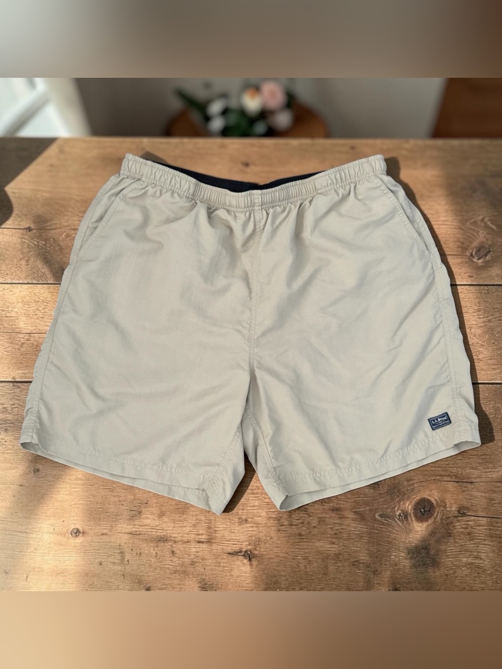 L.L. Bean Tan Supplex Nylon Mesh Lined Outdoor  Swim Hiking Shorts OXR41 Men M